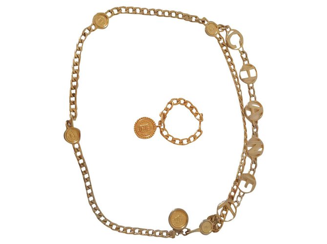 Chanel Gürtel und Armband Set Golden Metall  ref.313667