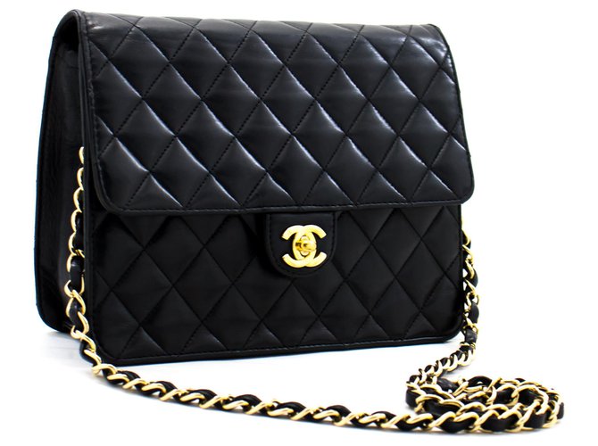 CHANEL Small Chain Shoulder Bag Clutch Black Quilted Flap Lambskin Leather  ref.314376
