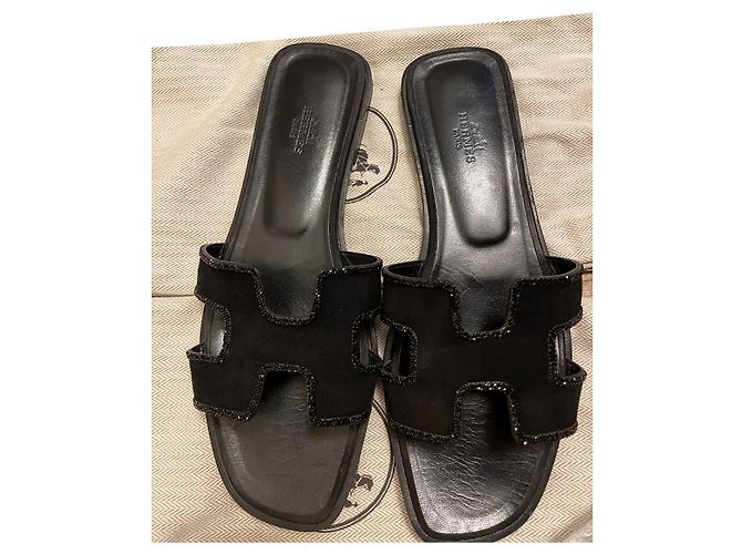 Hermès Oran Black