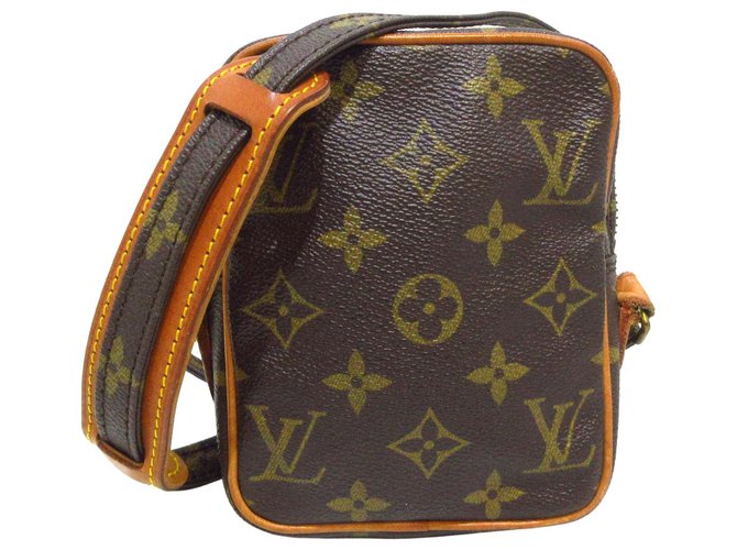 Louis Vuitton Danube Brown Cloth ref.314971 - Joli Closet