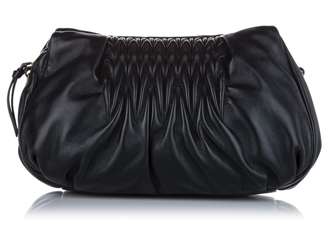 Miu Miu Black Matelasse Nappa Shoulder Bag Leather ref.315277