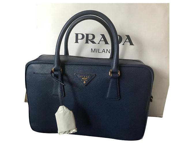 Bauletto Prada Saffiano Lux handbag