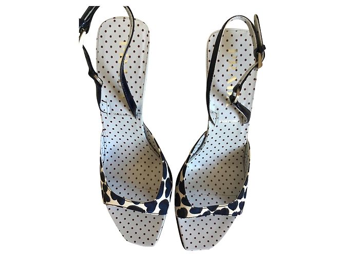 Prada Sandalen