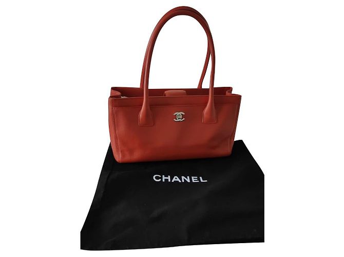 Executive Cabine esecutive Chanel Rosso