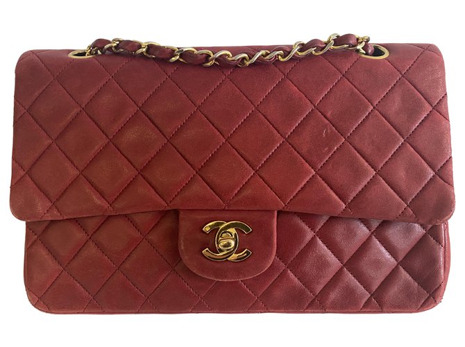 Classique Chanel Timeless Cuir Rouge  ref.316288