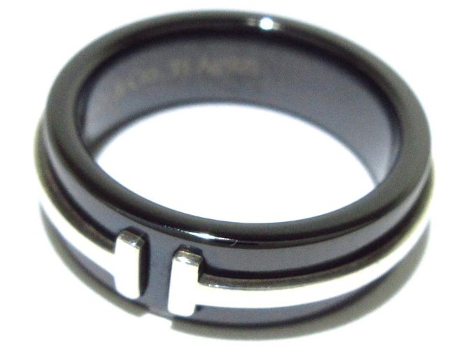 tiffany black t ring