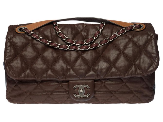 Timeless Incrível bolsa Chanel Classic XL em couro marrom acolchoado , reforços e parte inferior em couro marrom esmaltado, Guarnição de metal prateado envelhecido  ref.317291