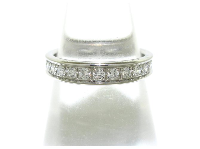 Cartier ring Silvery White gold  ref.317996