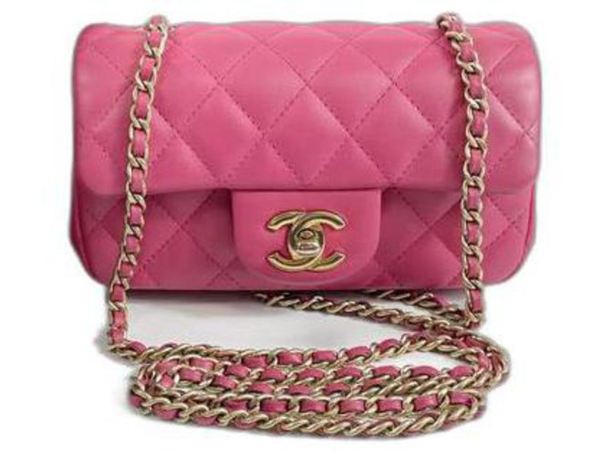 Chanel Classic Flap Rosa Couro  ref.319495
