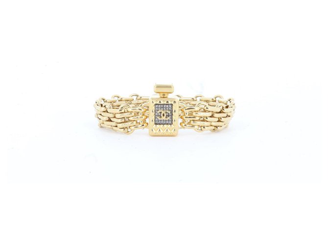 Chanel Bracelets Plaqué or Bijouterie dorée  ref.321604
