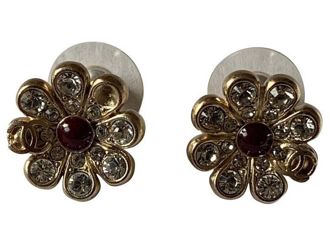 Chanel Earrings Golden Metal  ref.322679