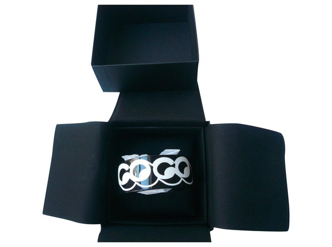CHANEL Bracelet noir Gabrielle Coco neuve Etiquette Résine  ref.323057