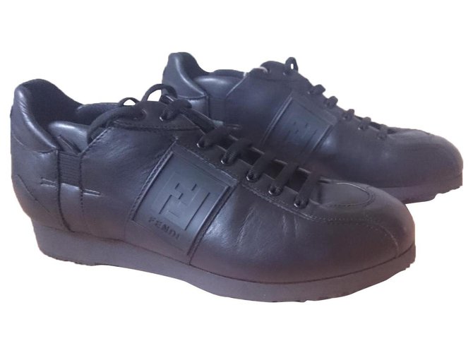 Fendi sneakers, Gr. 39 Nero Pelle  ref.323170