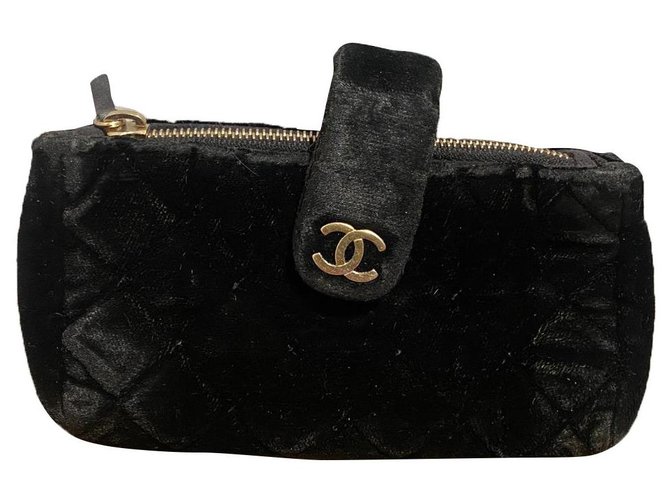 Chanel Bourses, portefeuilles, cas Velours Noir Bijouterie dorée  ref.323207