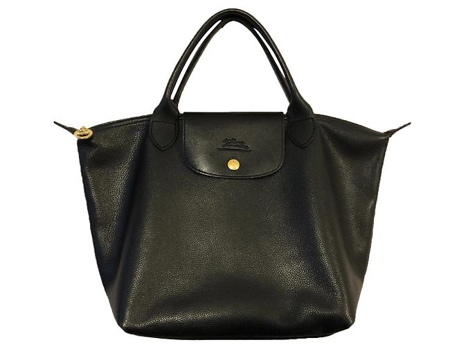 Longchamp schwarze Handtasche aus genarbtem Leder