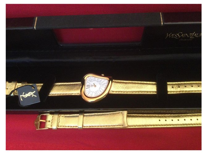 Relógio Yves Saint Laurent Heart Dourado Couro  ref.323599