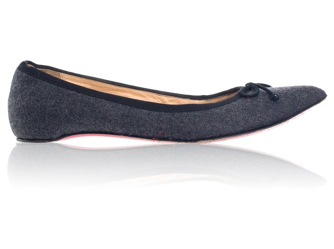 Christian Louboutin Zapatos planos de mezclilla con puntera en punta Neoflat Azul  ref.324036