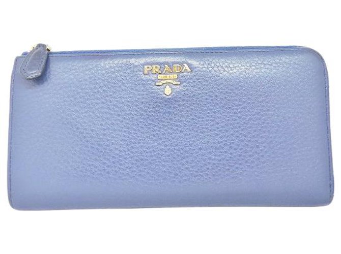 prada wallets women