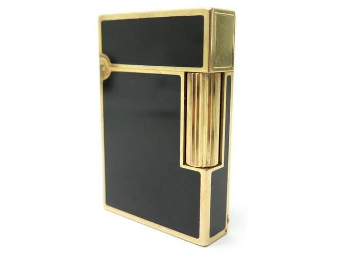 LIGHTER ST DUPONT LINE 2 BLACK CHINESE LACQUER & GOLD-GOLD LIGHTER PLATE Golden Gold-plated  ref.328790