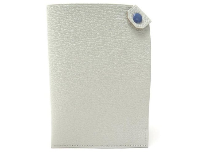 Hermes Tarmac Passport Holder