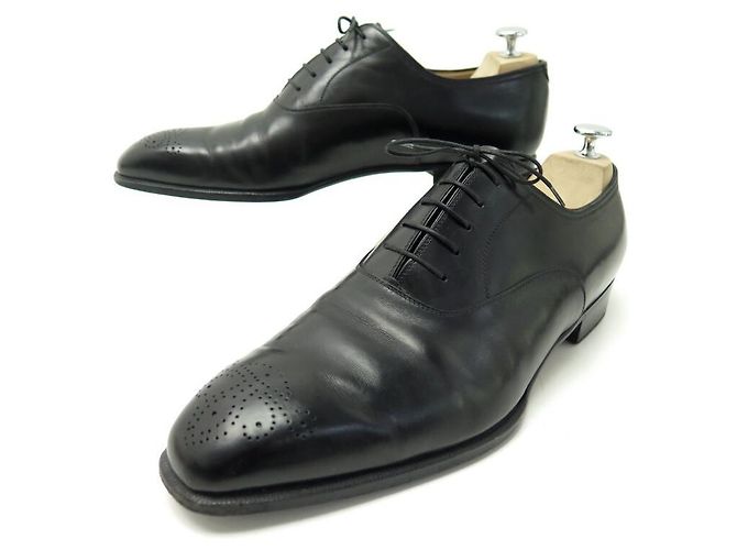 AUBERCY RICHELIEU SCARPE CON PUNTA FLOREALE 11E 45 Scarpe in pelle nera Nero