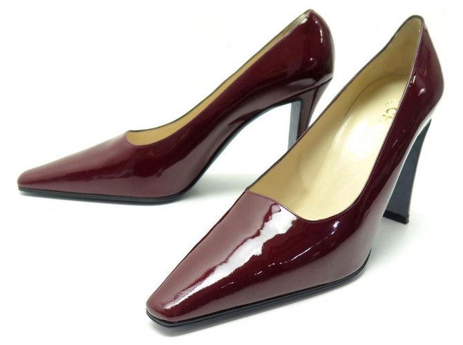 NEW CHANEL SHOES 40.5 RED PATENT LEATHER PUMPS LEATHER PUMP SHOES  ref.329468