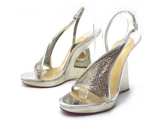 CHRISTIAN LOUBOUTIN SHOES 40 SILVER LEATHER WEDGE PUMPS Silvery  ref.329471