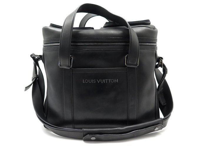 VERY RARE LOUIS VUITTON HAND TRAVEL BAG 2 WAY DJ BAG IN BLACK BEQUIA LEATHER  ref.330012