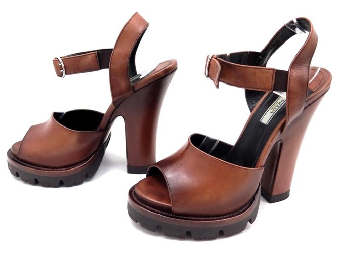 NEUF CHAUSSURES PRADA SANDALES A TALONS 40 CUIR MARRON LEATHER SANDAL SHOES  ref.330034