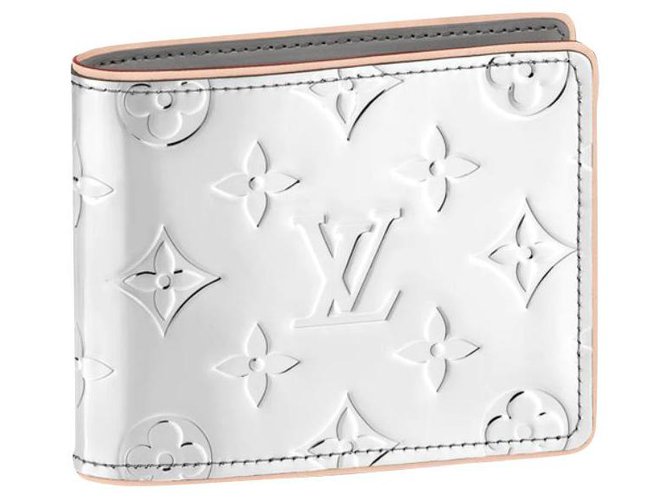 Leather wallet Louis Vuitton Silver in Leather - 23231663