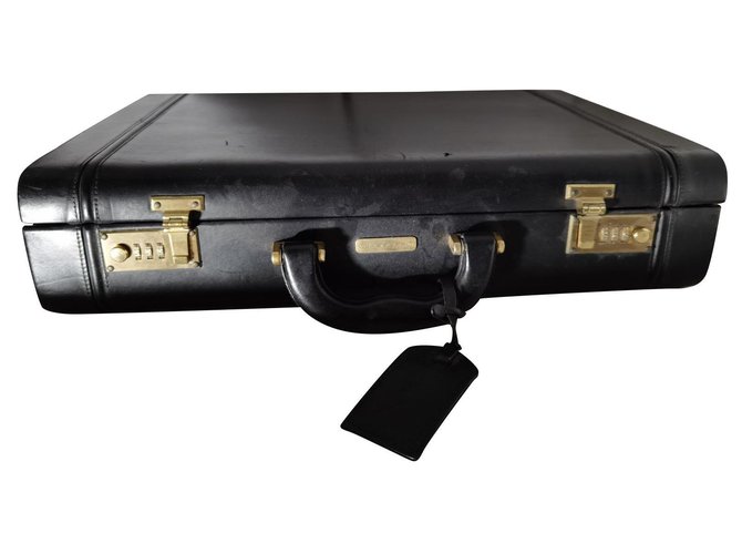 Lancel black leather case  ref.330232