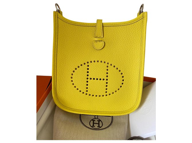 Hermès Bolsas Amarelo Couro  ref.330342