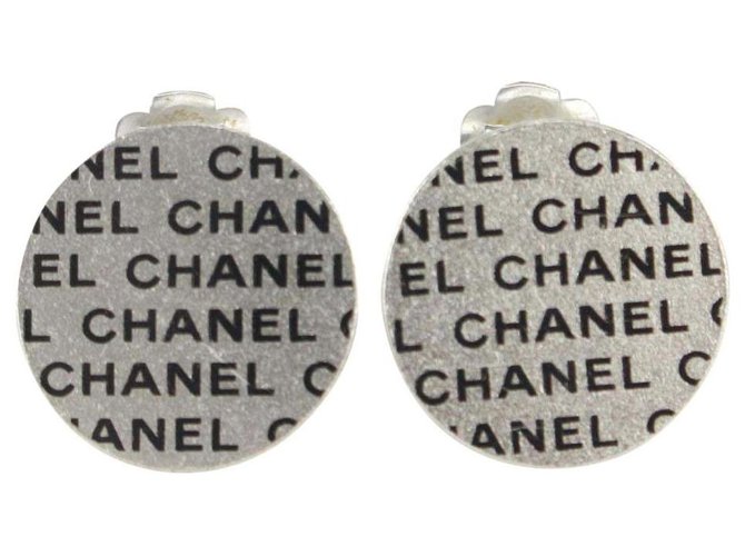 Chanel 00Boucles d'oreilles avec logo C CC  ref.330382