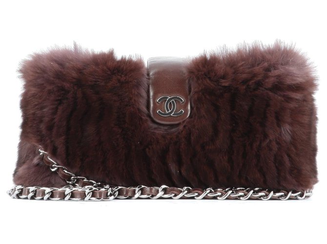 Chanel Handbags Brown Synthetic  ref.330493