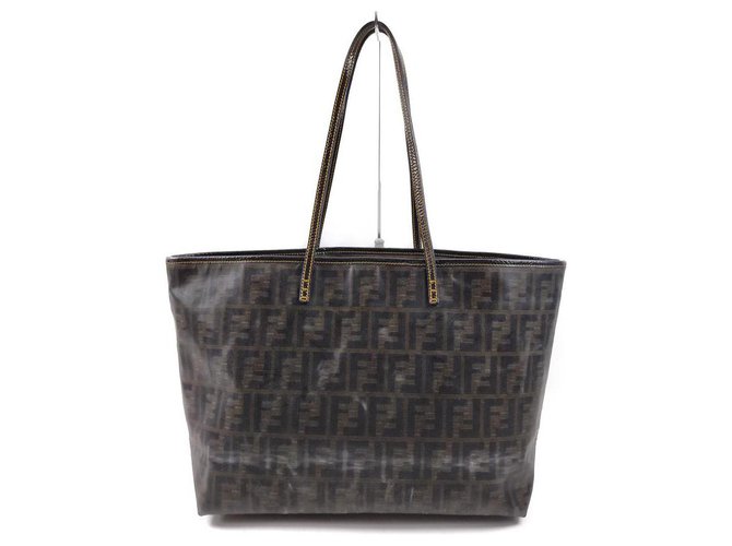 fendi tote black