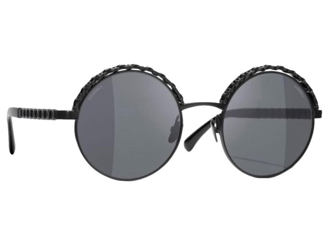 Chanel sunglasses 2021 round blacks