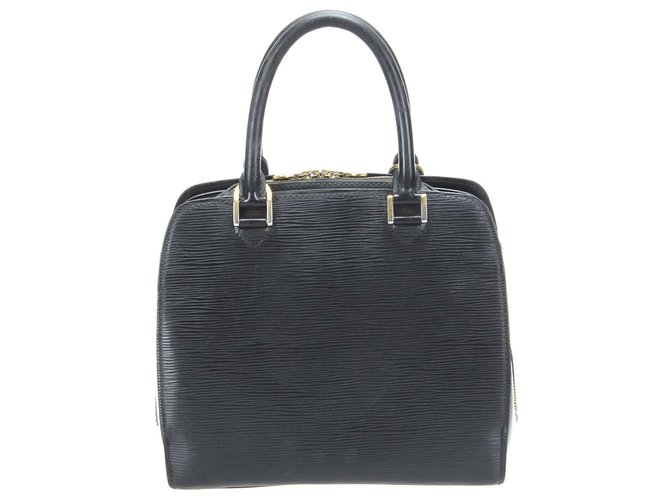 Louis Vuitton Black Epi Pont Neuf Handbag