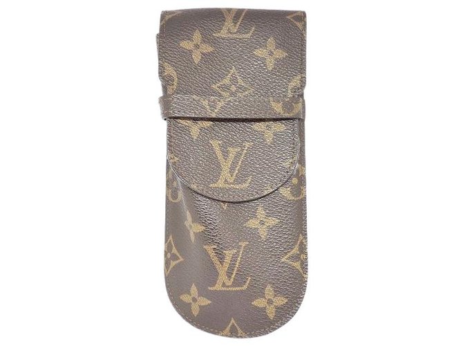 Louis Vuitton Monogram Canvas Etui Lunettes Sunglasses Case - Yoogi's Closet