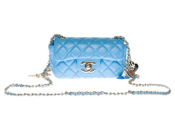 Timeless Splendid and highly sought after Chanel Valentine Mini Charms Flap  bag in turquoise blue quilted leather, shoulder strap in silver metal  ref.332795 - Joli Closet