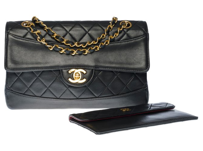 Bolso Ravissant & Rare Chanel Timeless / Classique en cuero negro parcialmente acolchado con su billetera a juego  ref.332931