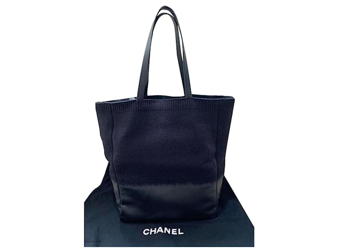 Chanel Shopper aus Wolle und Leder Schwarz  ref.333265