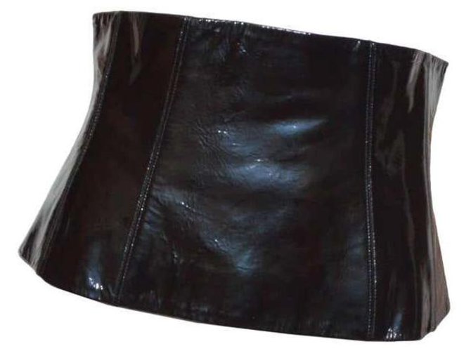 Chanel Black Leather  ref.333390