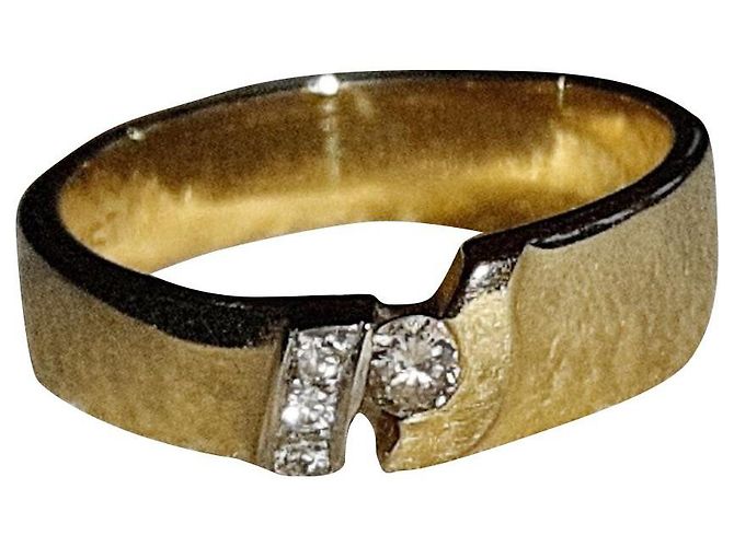 Autre Marque 585 Gelbgold Ring mit 3 Diamanten Golden