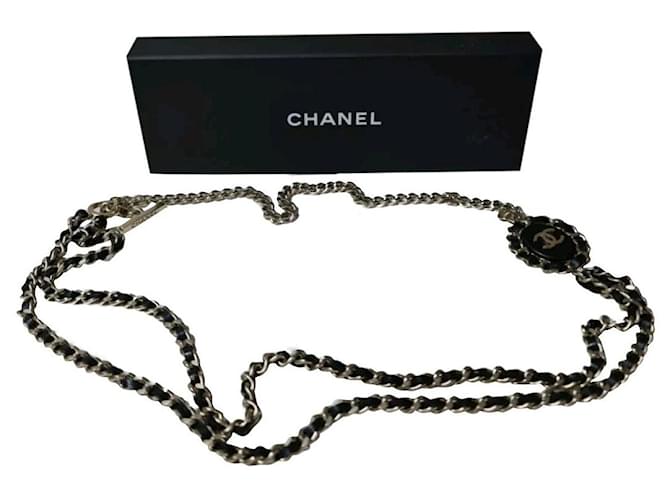 CHANEL B16 Collana/cintura con logo CC con catena in pelle intrecciata Nero D'oro Metallo  ref.333517