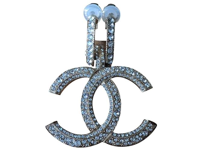 Chanel CC Cristal A17Boucle d'oreille/clip d'oreille/broche Métal Bijouterie dorée  ref.333706