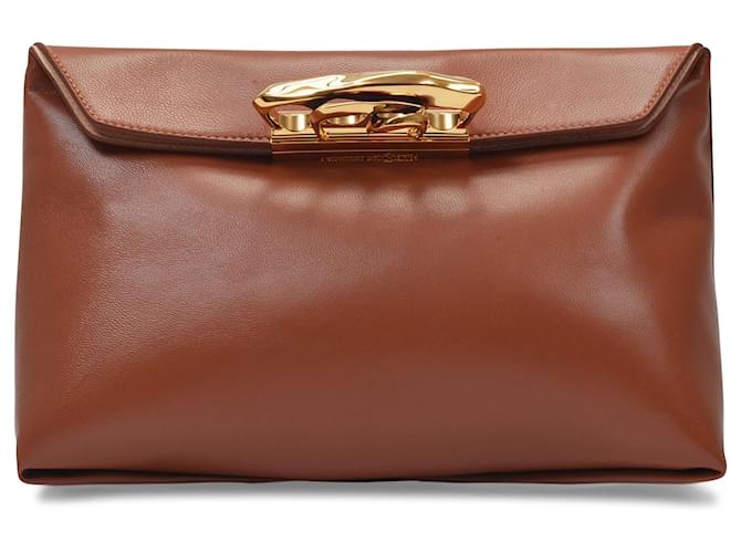 Alexander Mcqueen Sculptural Pouch in Brown Cuoio Smooth Leather  ref.337623