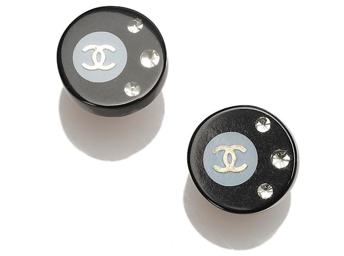 Chanel Black CC Clip-on Earrings Silvery Metal Plastic  ref.338046