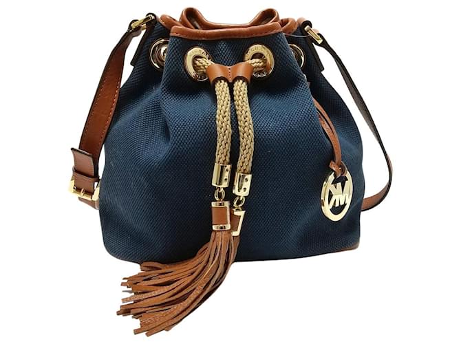 Michael kors handbag navy blue  Handbags michael kors, Navy blue handbags,  Blue michael kors purse