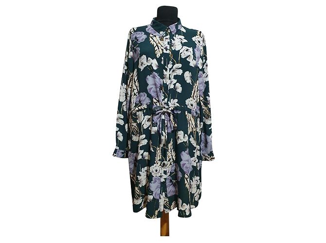Autre Marque Jacoueline de Yong Hemdblusenkleid Blumenmuster Mehrfarben