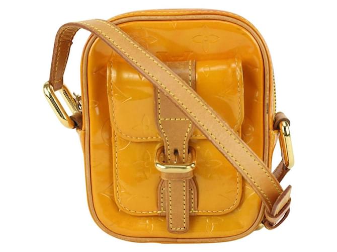 Louis Vuitton Monograma amarelo-laranja Vernis Christie PM mini bolsa crossbody Couro  ref.339722
